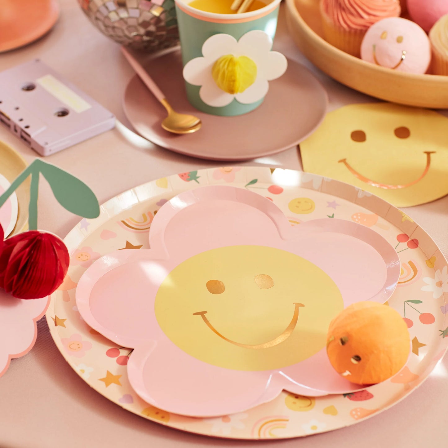 8x Pratos Happy Icons Flower