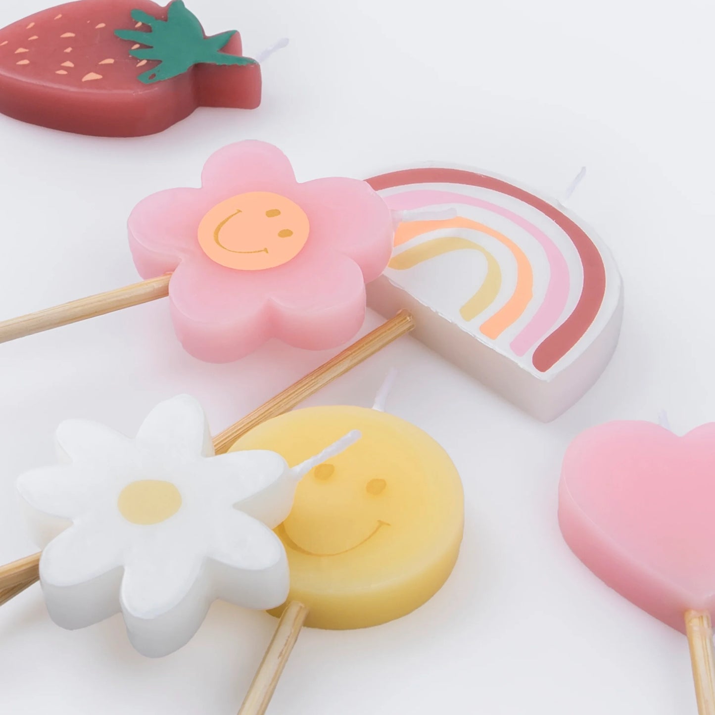 6 Velas Happy Icons