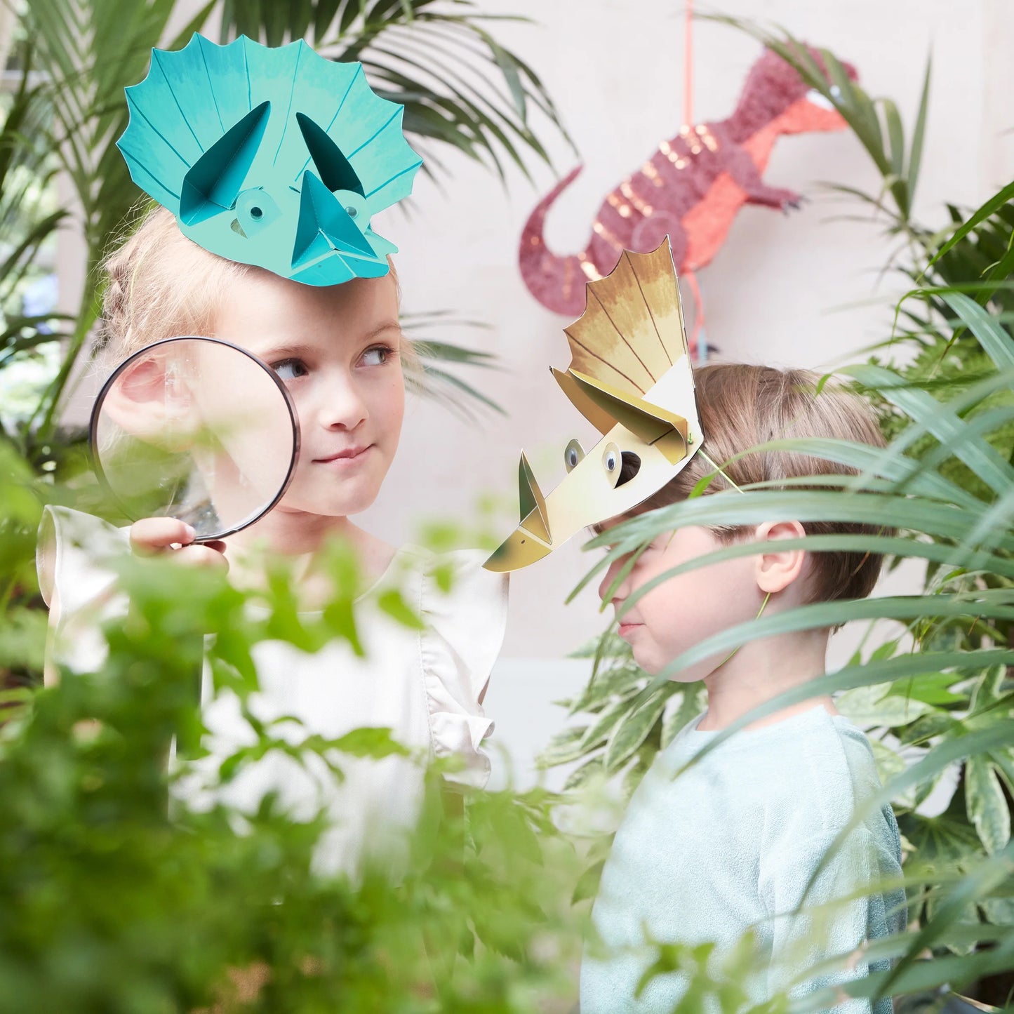 8 Chapeus Dinosaur Kingdom
